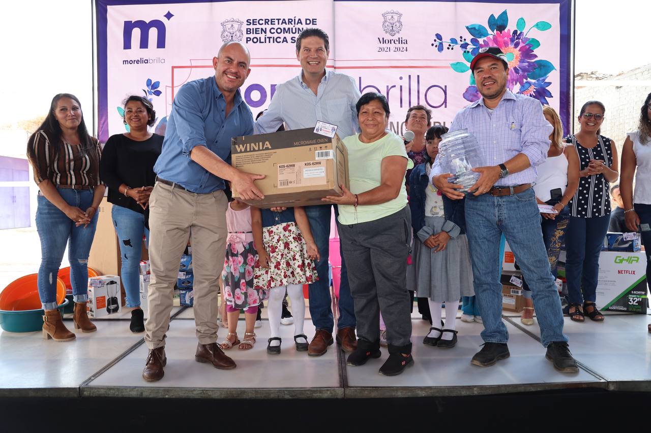 Alfonso Martínez cerró eventos del Día de las Madres con cerca de 10 mil mamás festejadas