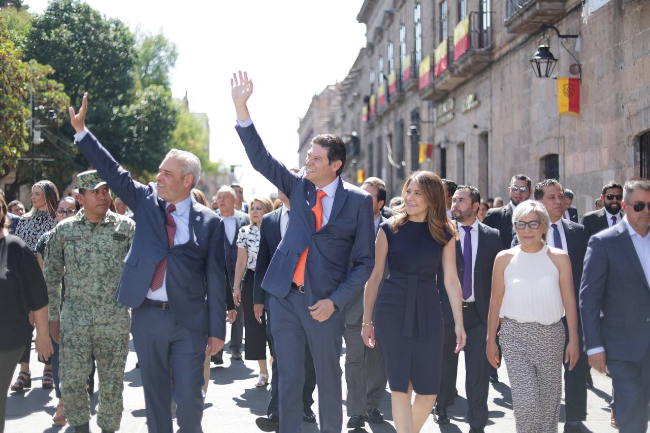 Coloca Alfonso Martínez, programa de actividades por aniversario de Morelia, en Bando Solemne