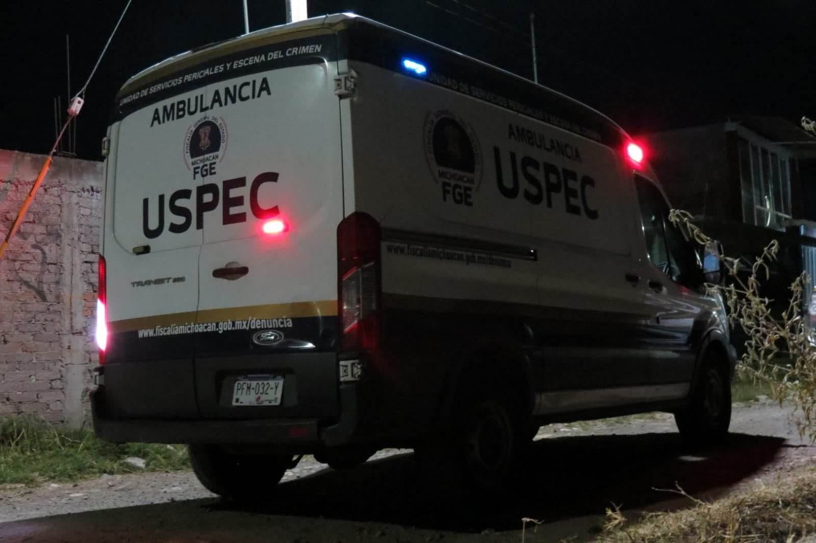 Un muerto y dos lesionados al ser atacados a balazos en un restaurante