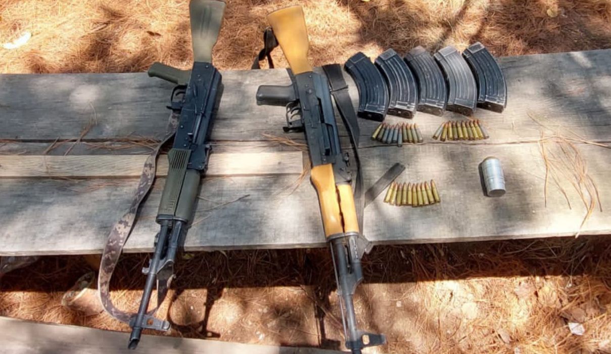 SSP decomisa 2 armas de fuego, municiones y un artefacto explosivo, en Hidalgo