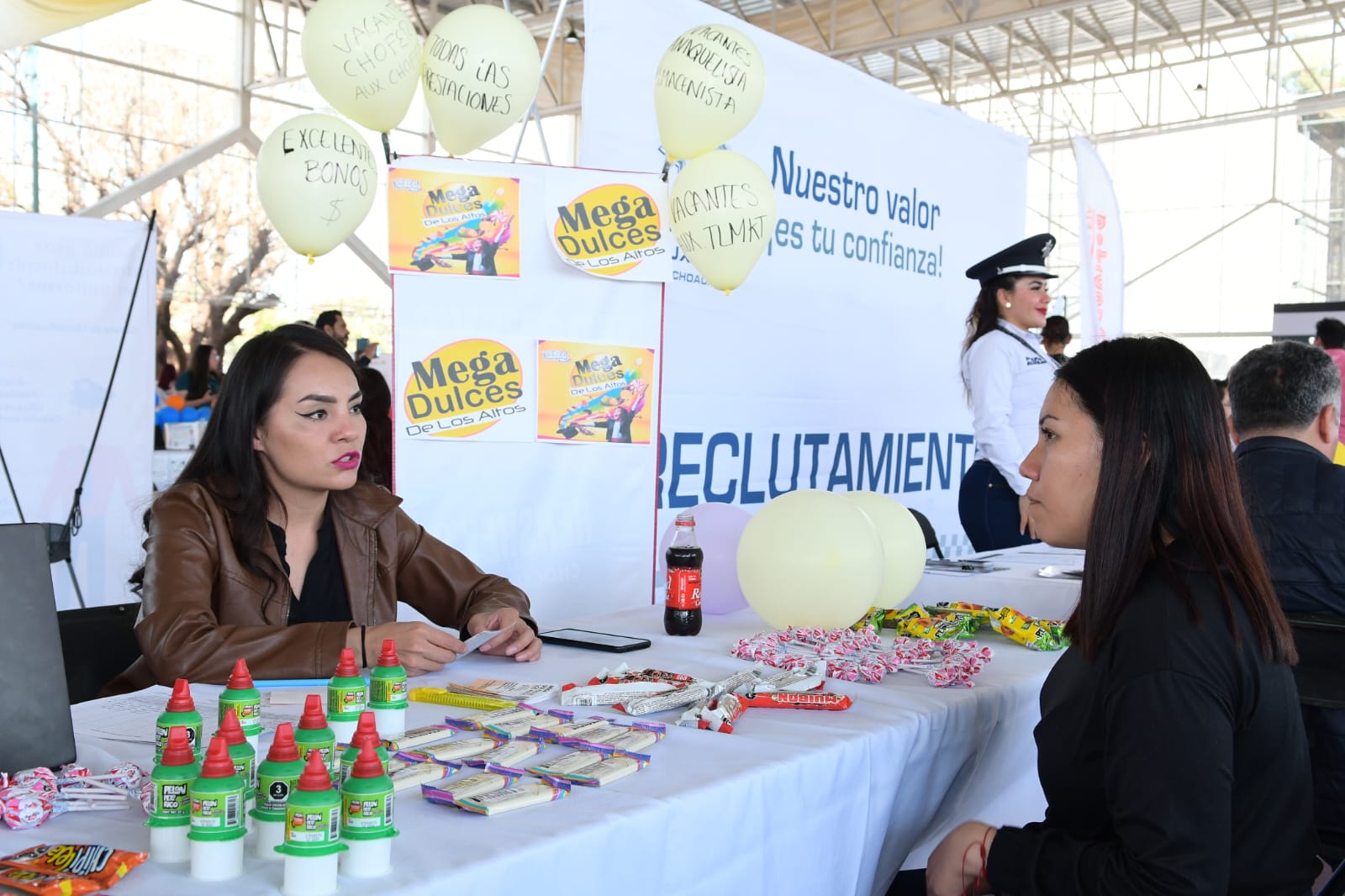 Anuncian ferias del empleo en 6 municipios de Michoacán; hay mil 300 vacantes.
