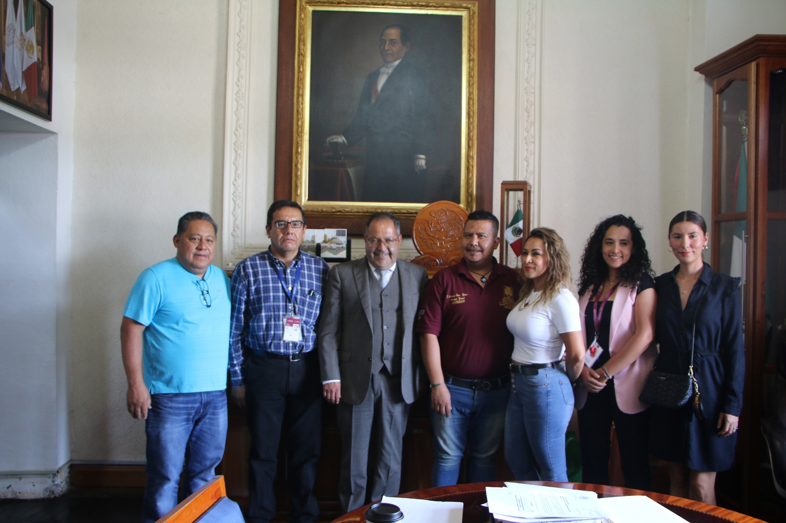 ​José Luis Téllez se reunió con personal de la Unidad Médica Familiar del ISSSTE de Ciudad Hidalgo