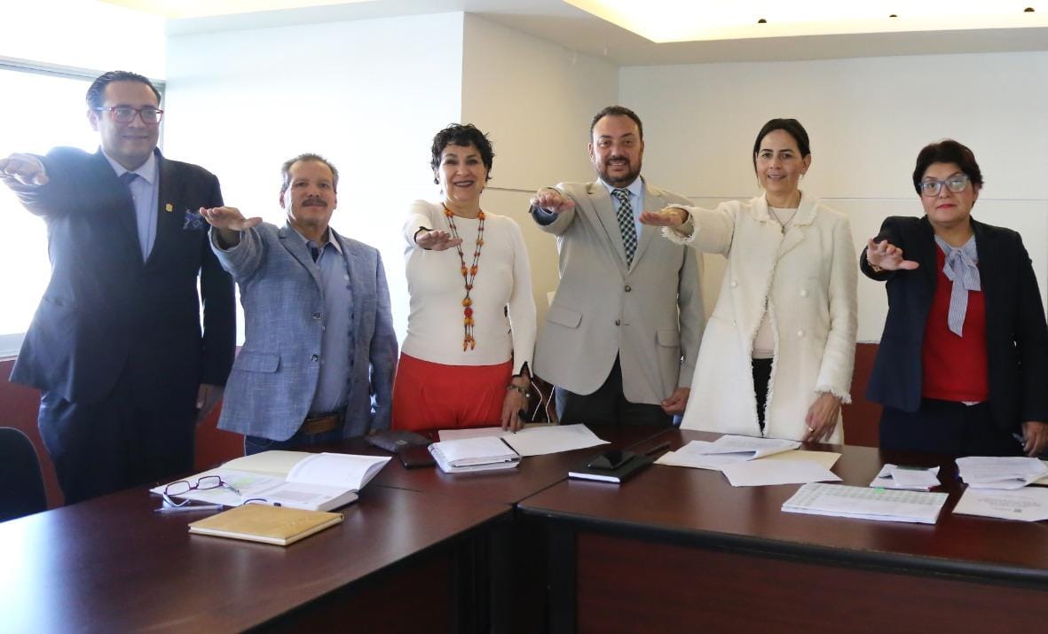 Con transparencia en procesos, SEE recupera rectoría de la educación