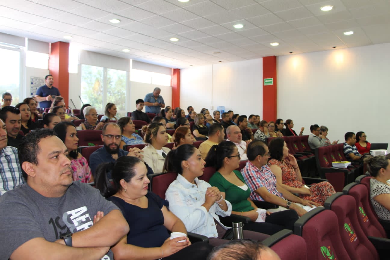 Sensibilizan a personal del Cecytem en perspectiva de género