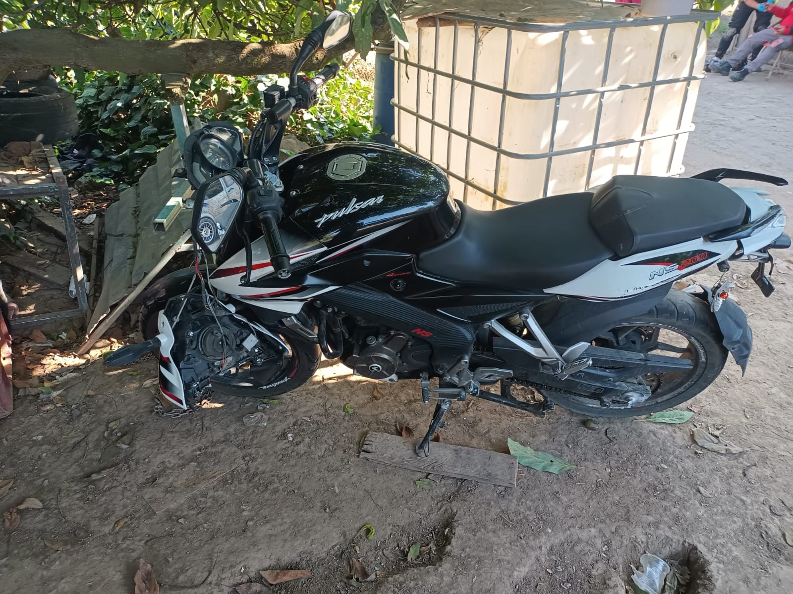 DERRAPE DE MOTOCICLETA EN ZITÁCUARO