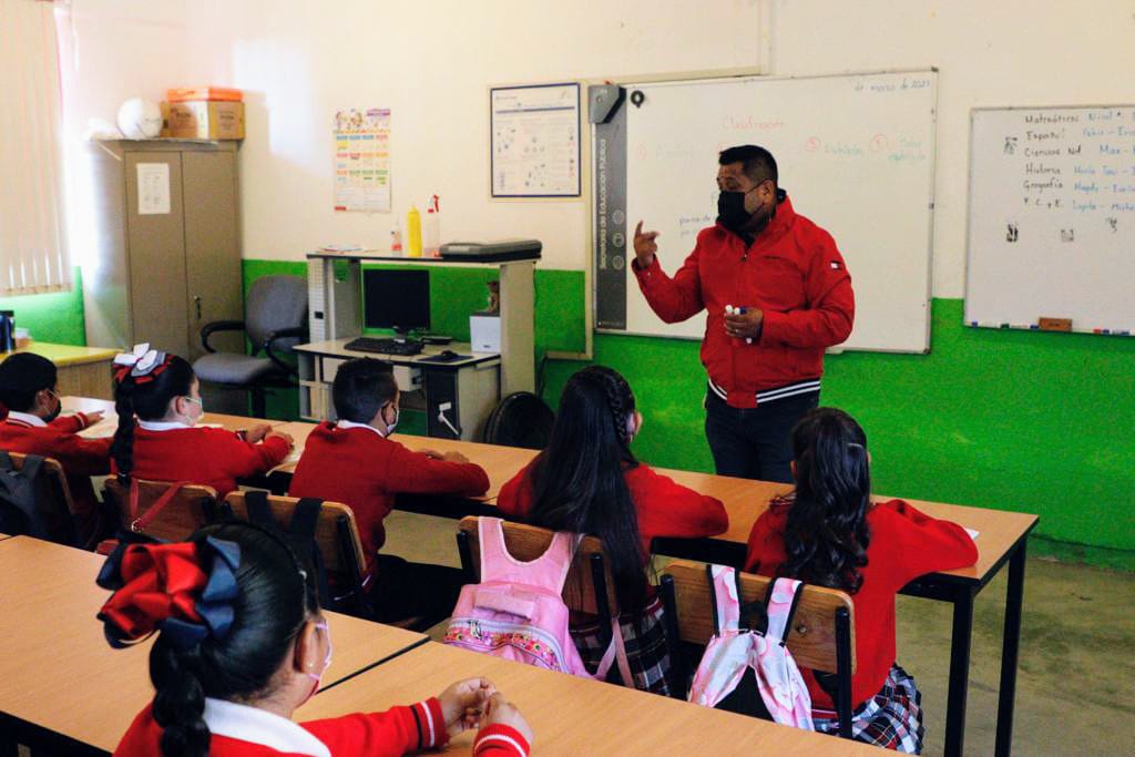 Compromiso docente permite un ciclo escolar sin interrupciones: SEE