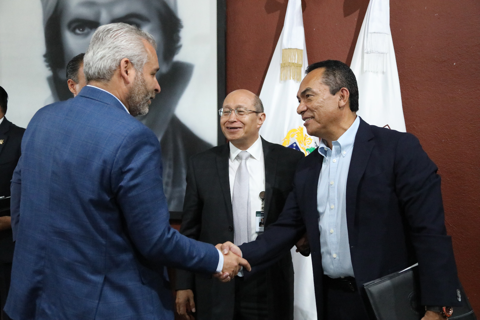 Fortalece FGE capacidades para la atención del delito de extorsión: Adrián López Solís