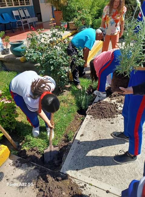 En Preparatoria Taximaroa realizan actividades por “Día del Medio Ambiente”