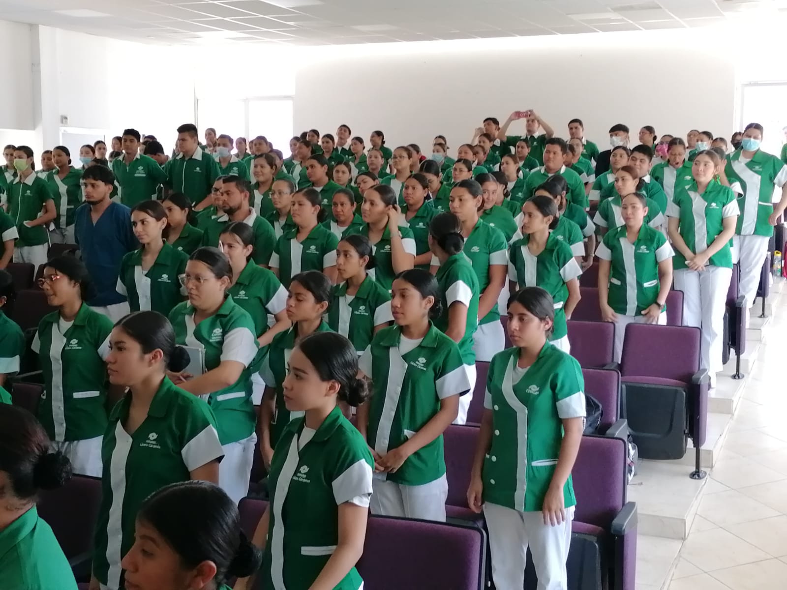 Fortalece Conalep formación de estudiantes de Enfermería General