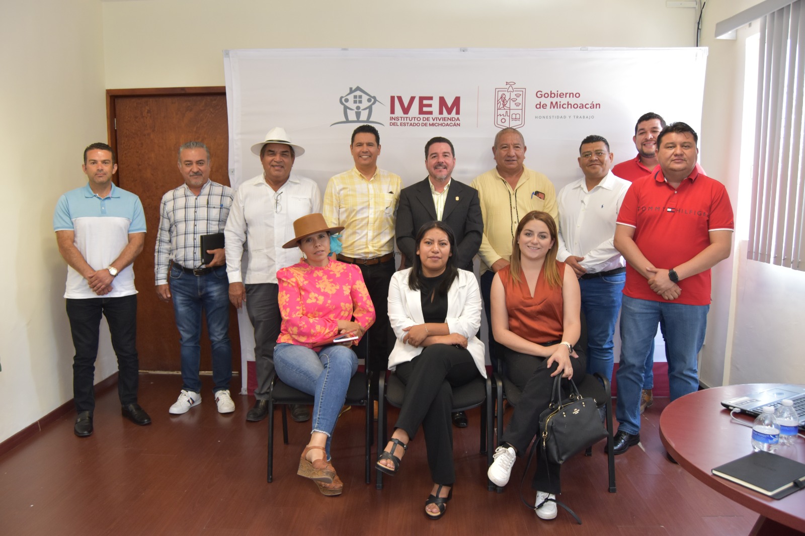 Gobierno estatal trabaja con municipios en proyecto de vivienda para migrantes