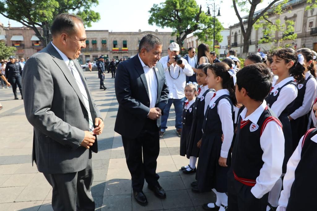 Para fomentar valores, SSP realiza pase de lista junto a estudiantes de Morelia