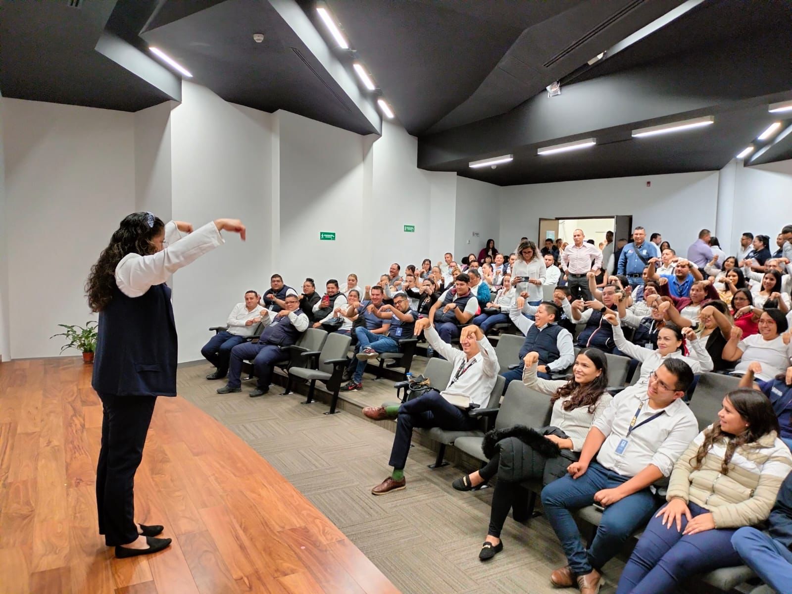 SSP prepara capacitaciones para el personal del C5i