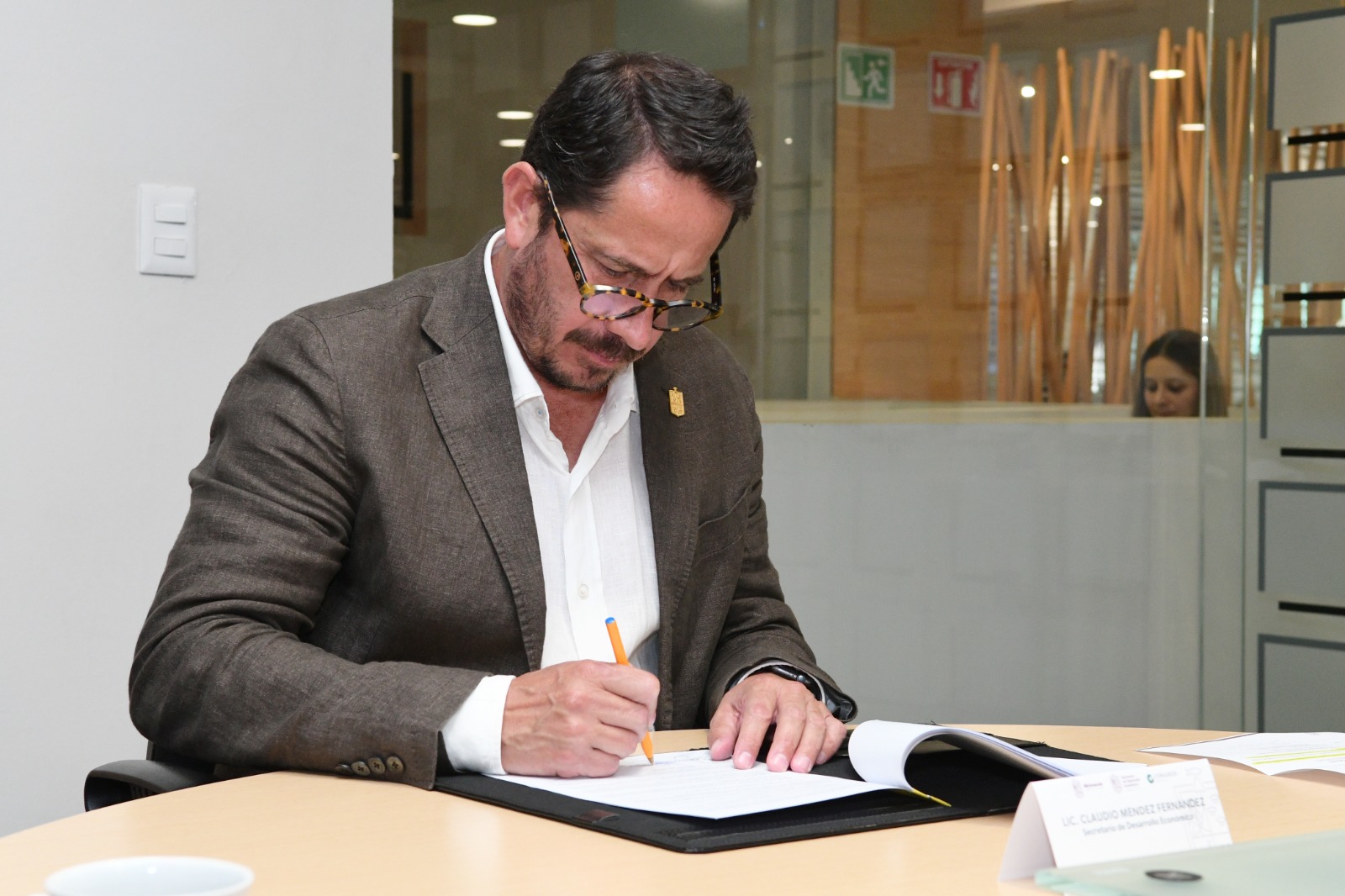 Convienen Sedeco y 5 municipios acciones para simplificar trámites y servicios.