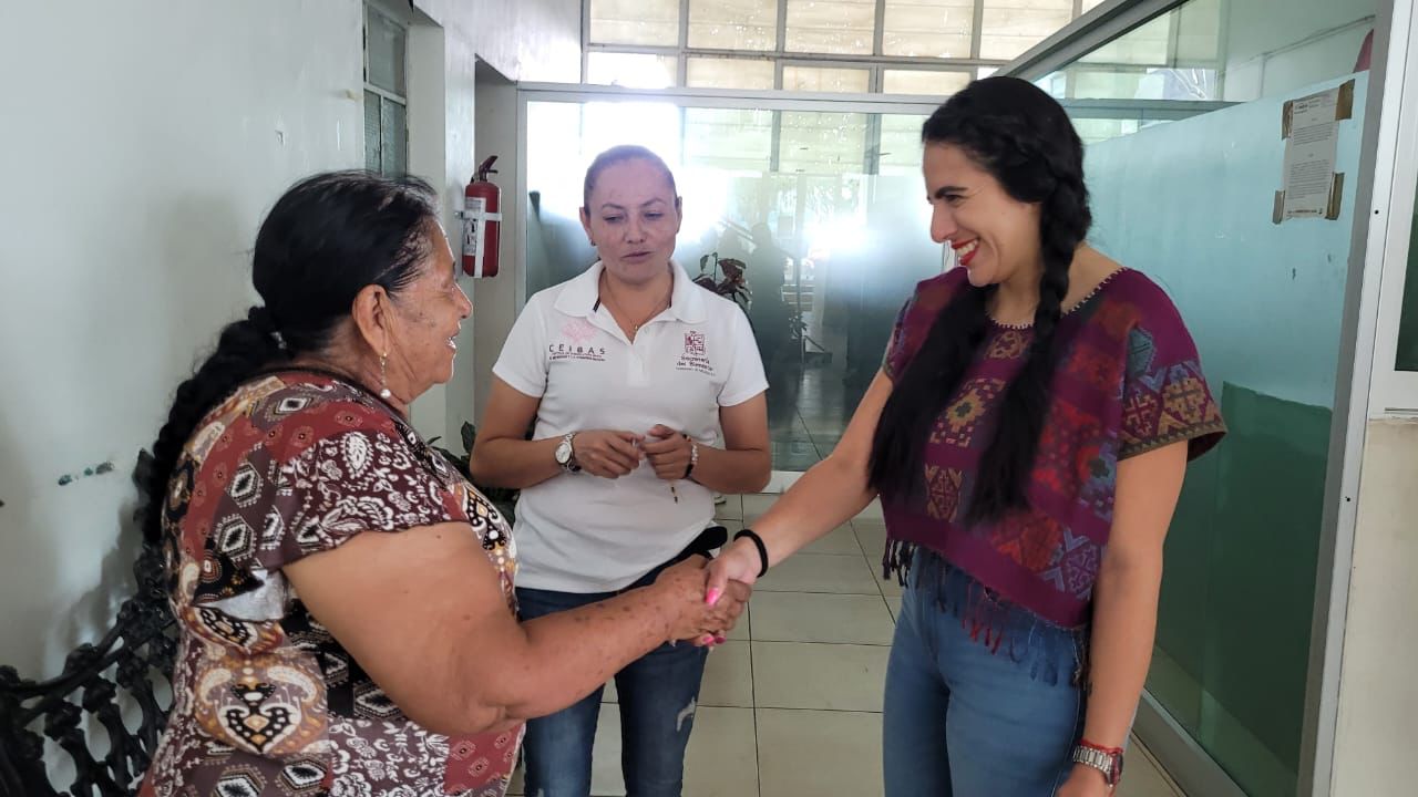Acerca Sedebi a Múgica y Apatzingán inscripciones a programas del Bienestar.