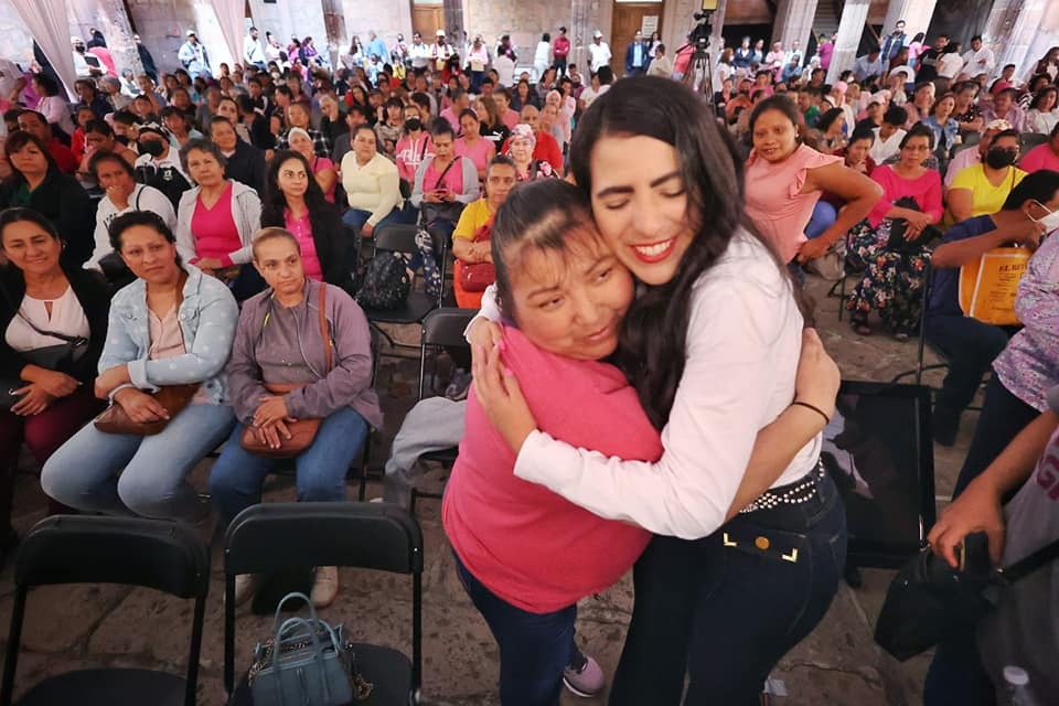 Aumenta 127% inscripción de mujeres con cáncer al programa del Bienestar.
