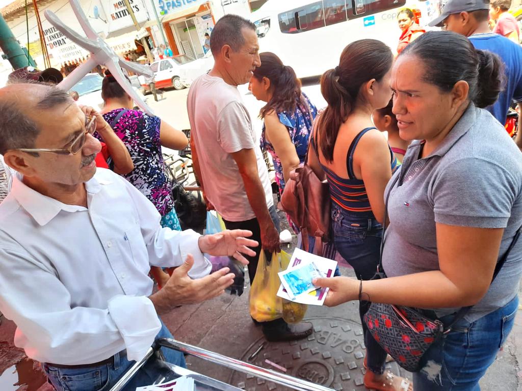 Por ola de calor, SSM implemente brigadas de hidratación en Huetamo y Apatzingán.