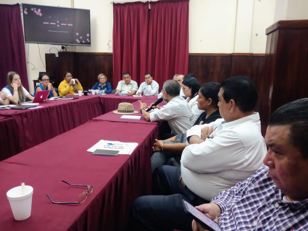 Llevarán atención psicológica y médica a comunidades de Apatzingán.