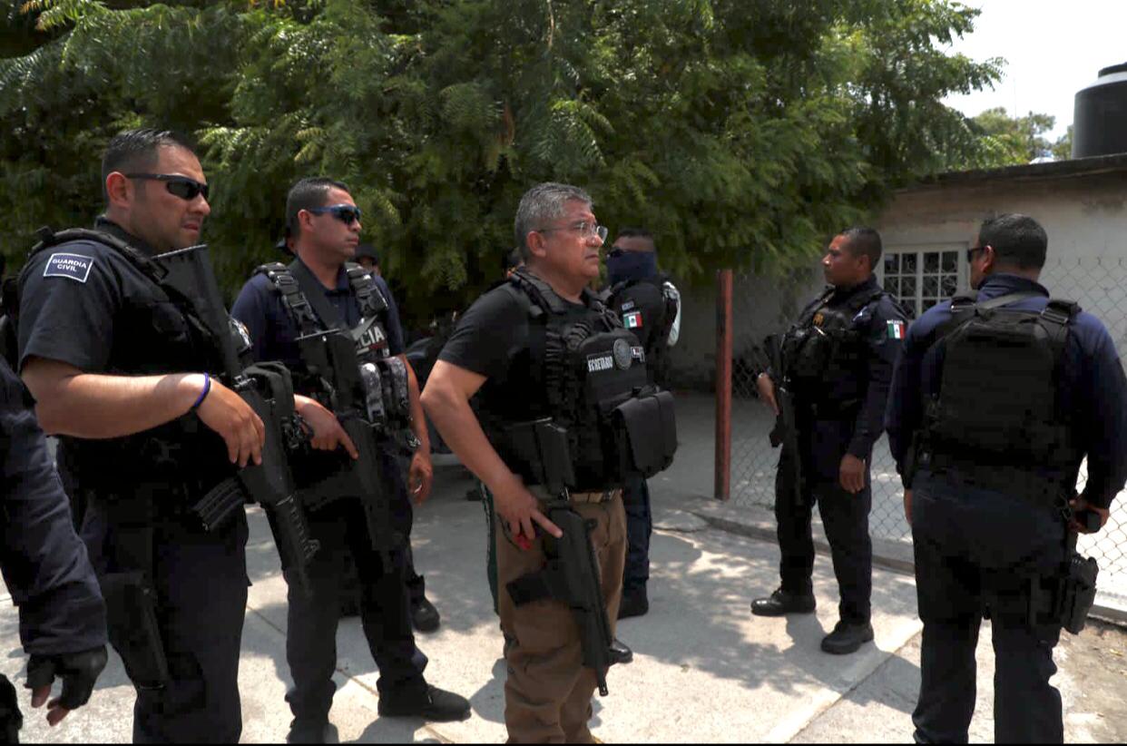 «Las autoridades confirman un cobarde ataque contra Hipólito Mora y lamentan la muerte de tres escoltas policiales»