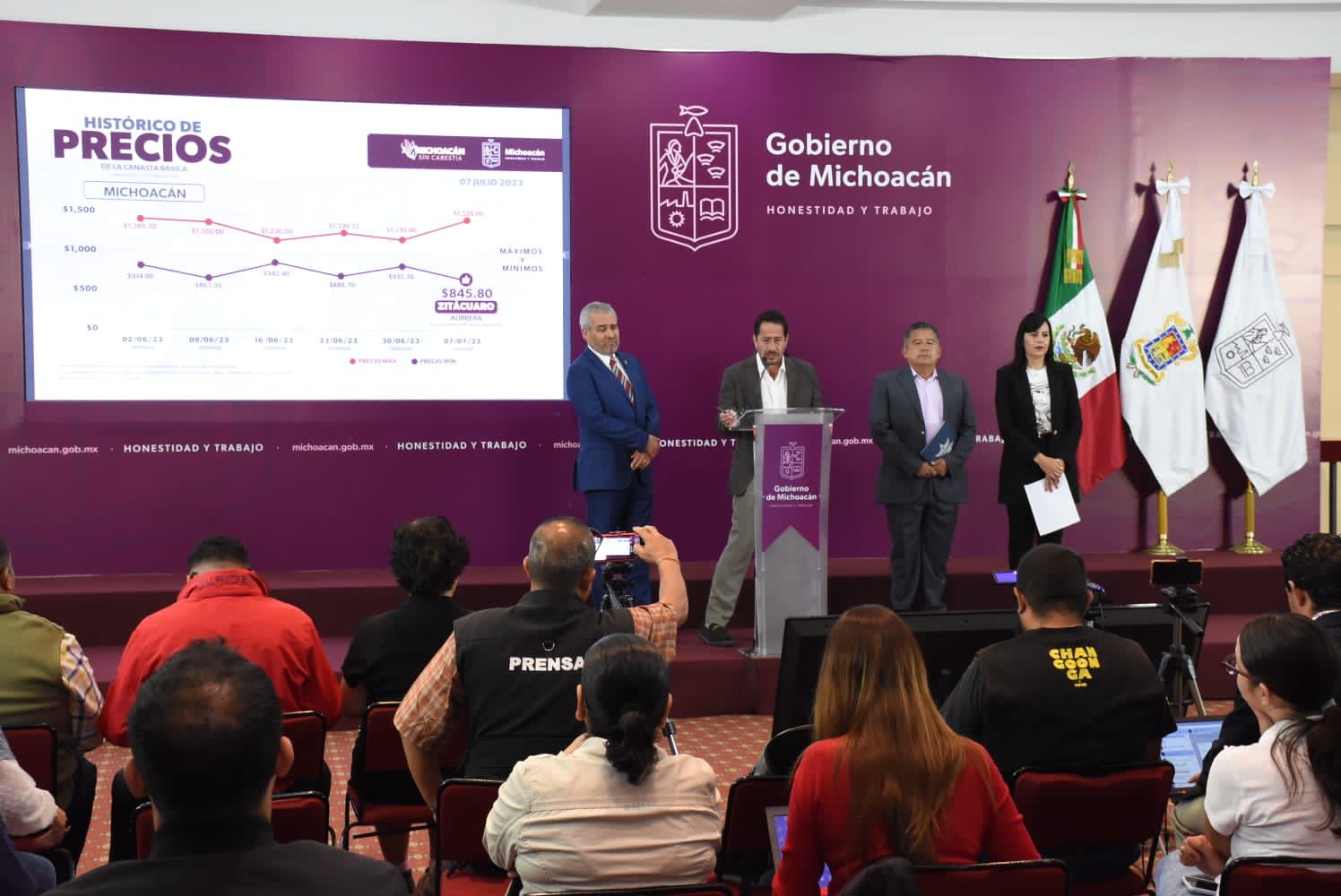 Zitácuaro ofrece el mejor precio de la canasta básica en Michoacán