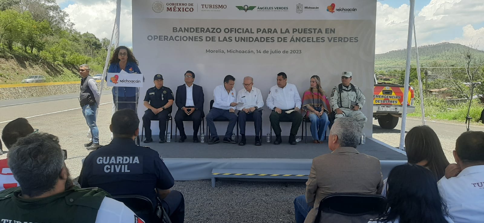 Listas, unidades de Ángeles Verdes para auxiliar a turistas en Michoacán