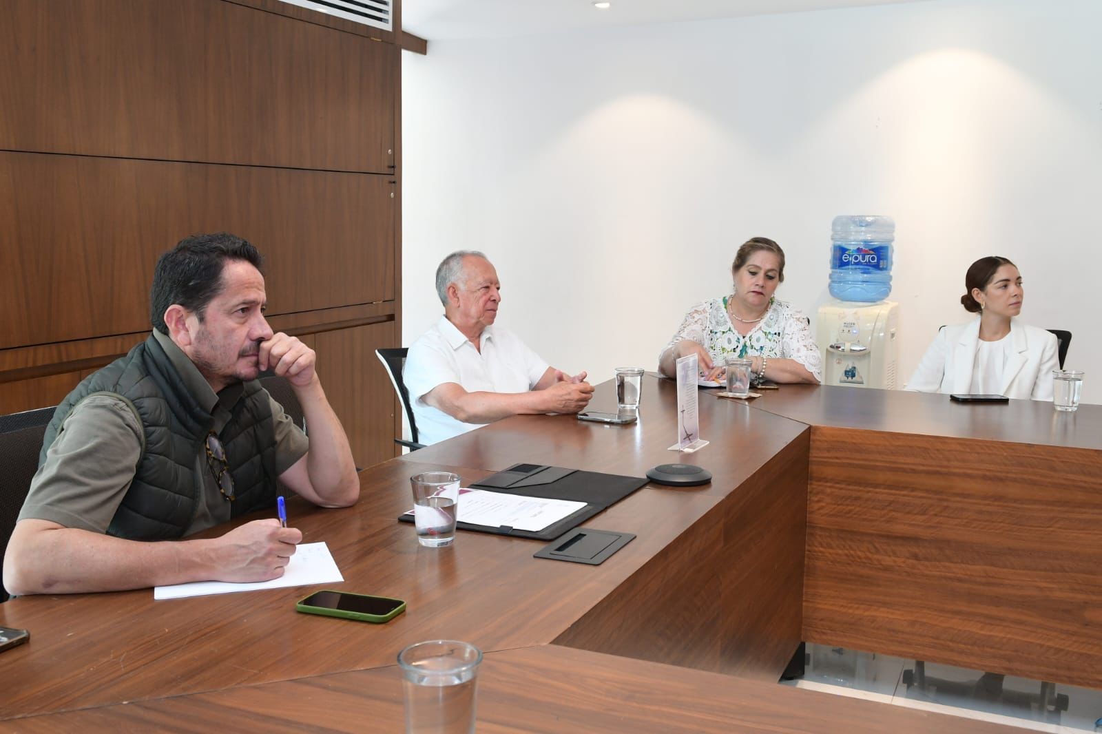 Sedeco traza ruta con empresarios para la atracción de inversión a Michoacán