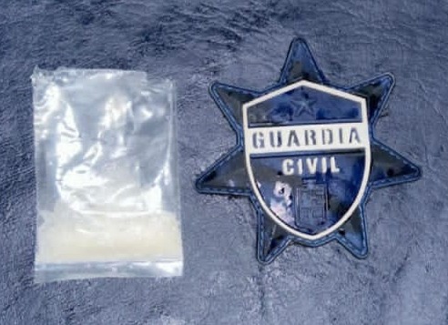 Guardia Civil aseguran a 9 personas y drogas, en varios municipios