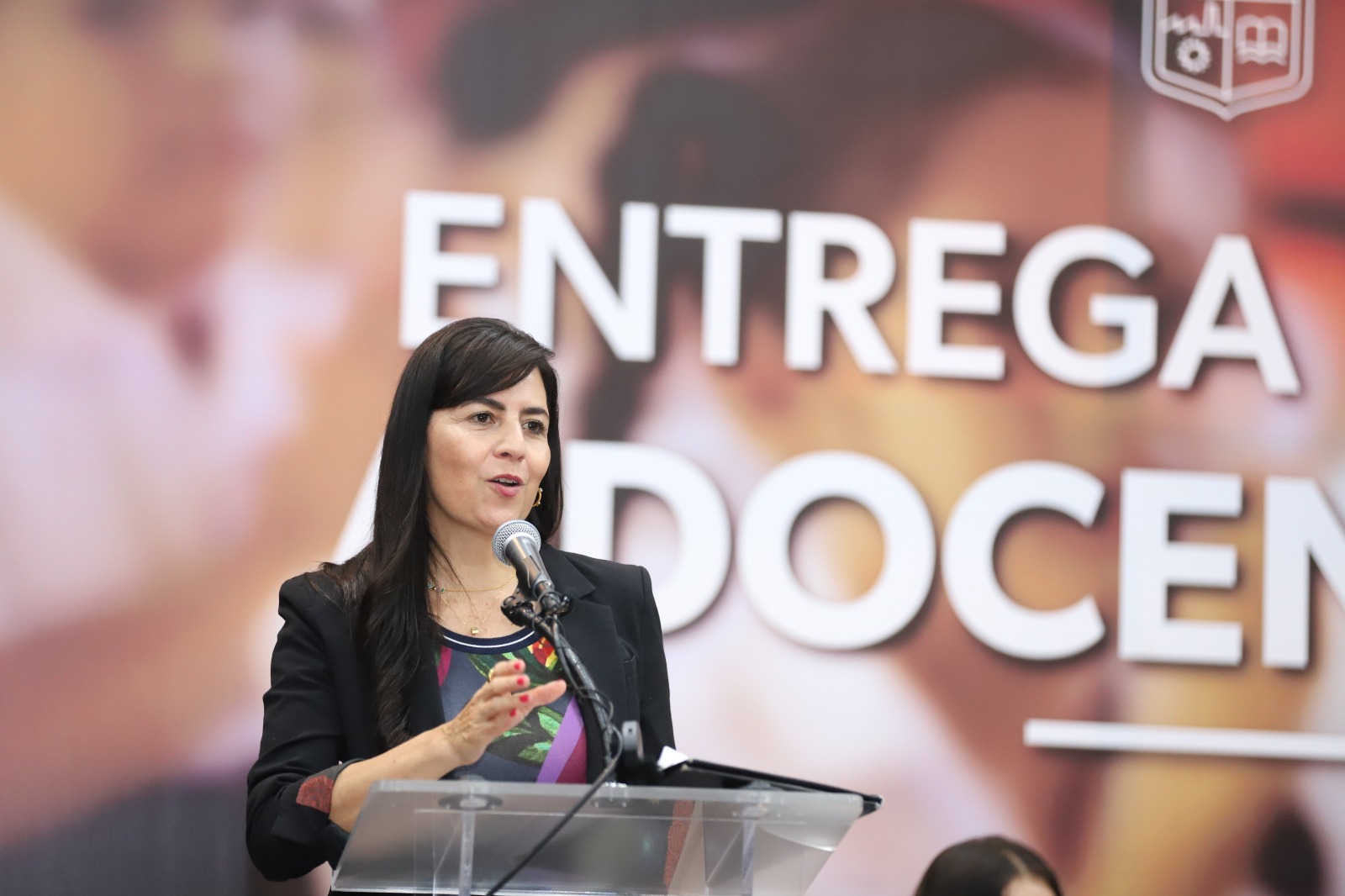 Certeza laboral para 2 mil 600 docentes: SEE.
