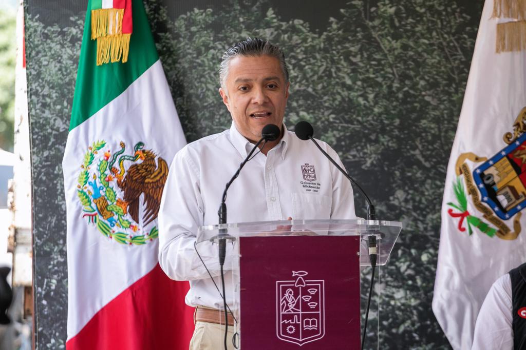 Garantizado al 100% pago a maestros en estas vacaciones: Luis Navarro.