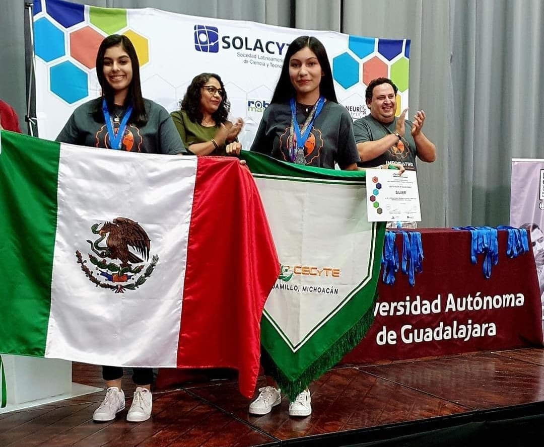 Estudiantes del Cecytem destacan en competencias de ciencia y tecnología.