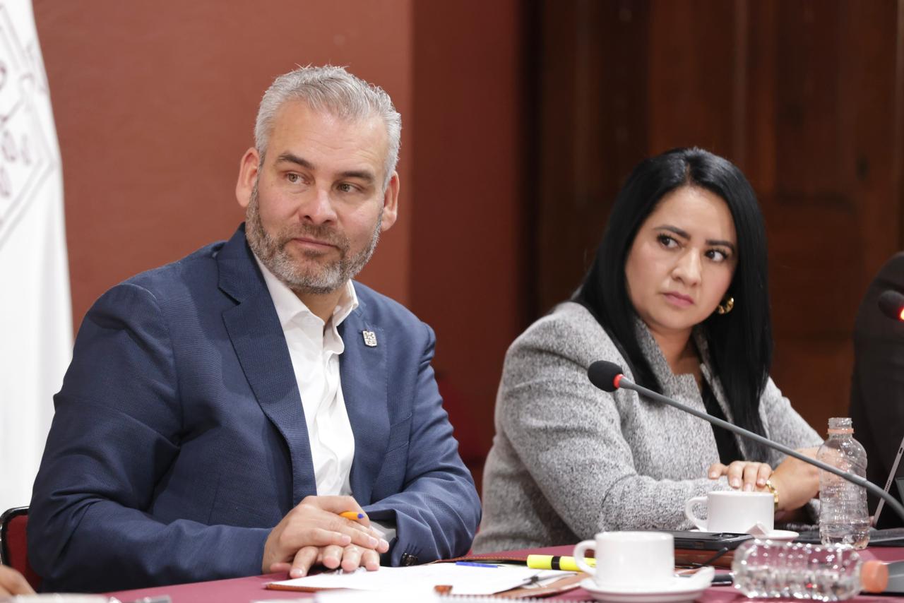 Cablebús de Uruapan incluirá obras sociales y de movilidad complementaria: Bedolla