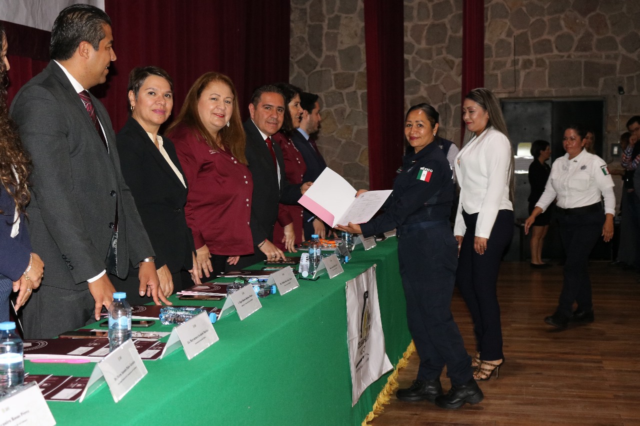 Egresa del Telebachillerato Michoacán quinta generación de educación mixta