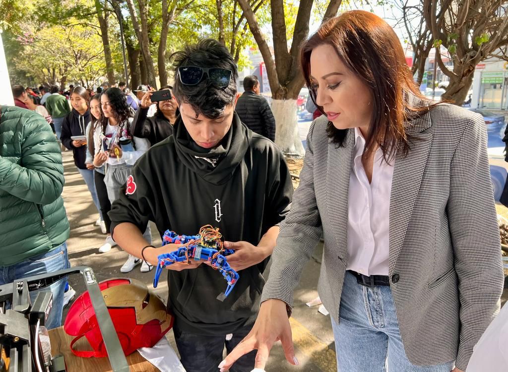 Michoacán ofrece más de 20 carreras técnicas que interesan a empresas globales