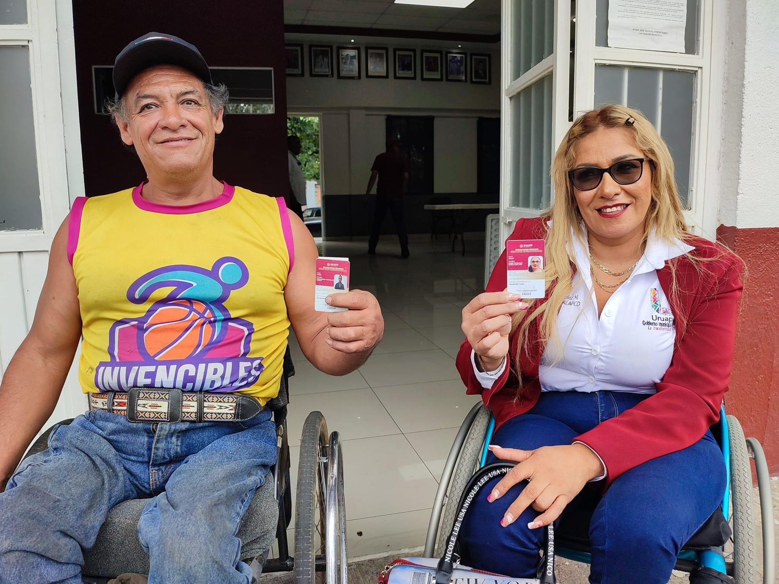 Entrega DIF Michoacán credencial a personas con discapacidad