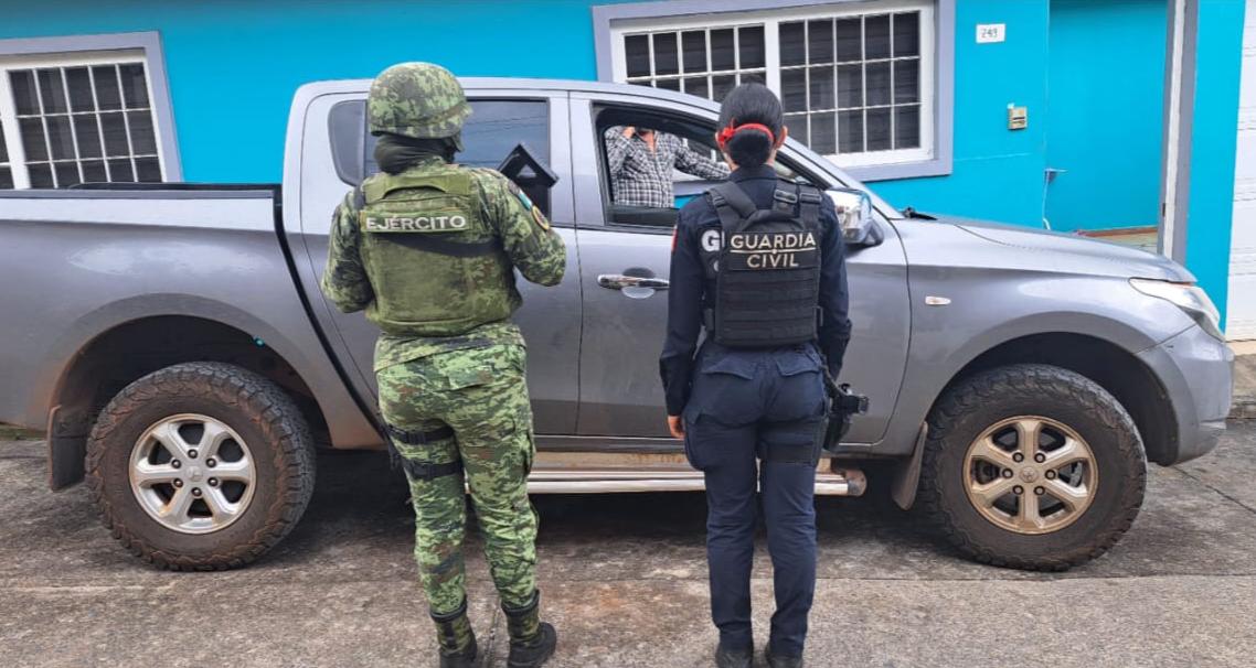 En pocas horas, SSP asegura siete vehículos; hay una detenida