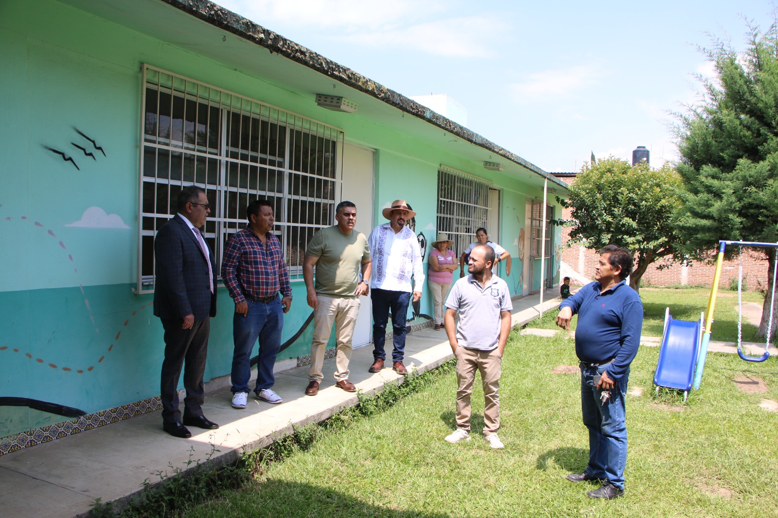​José Luis Téllez entregó material de construcción al Jardín de niños Sigmund Freud