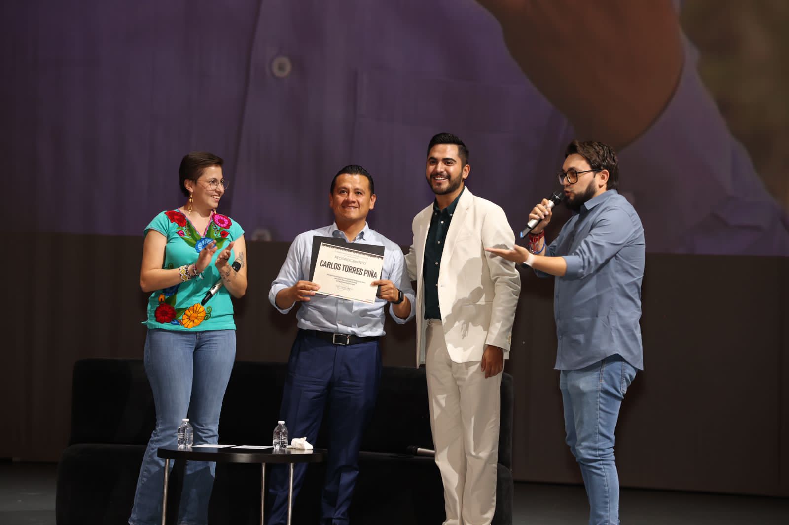 Reflexionan jóvenes sobre gobernanza y finanzas sanas en Michoacán