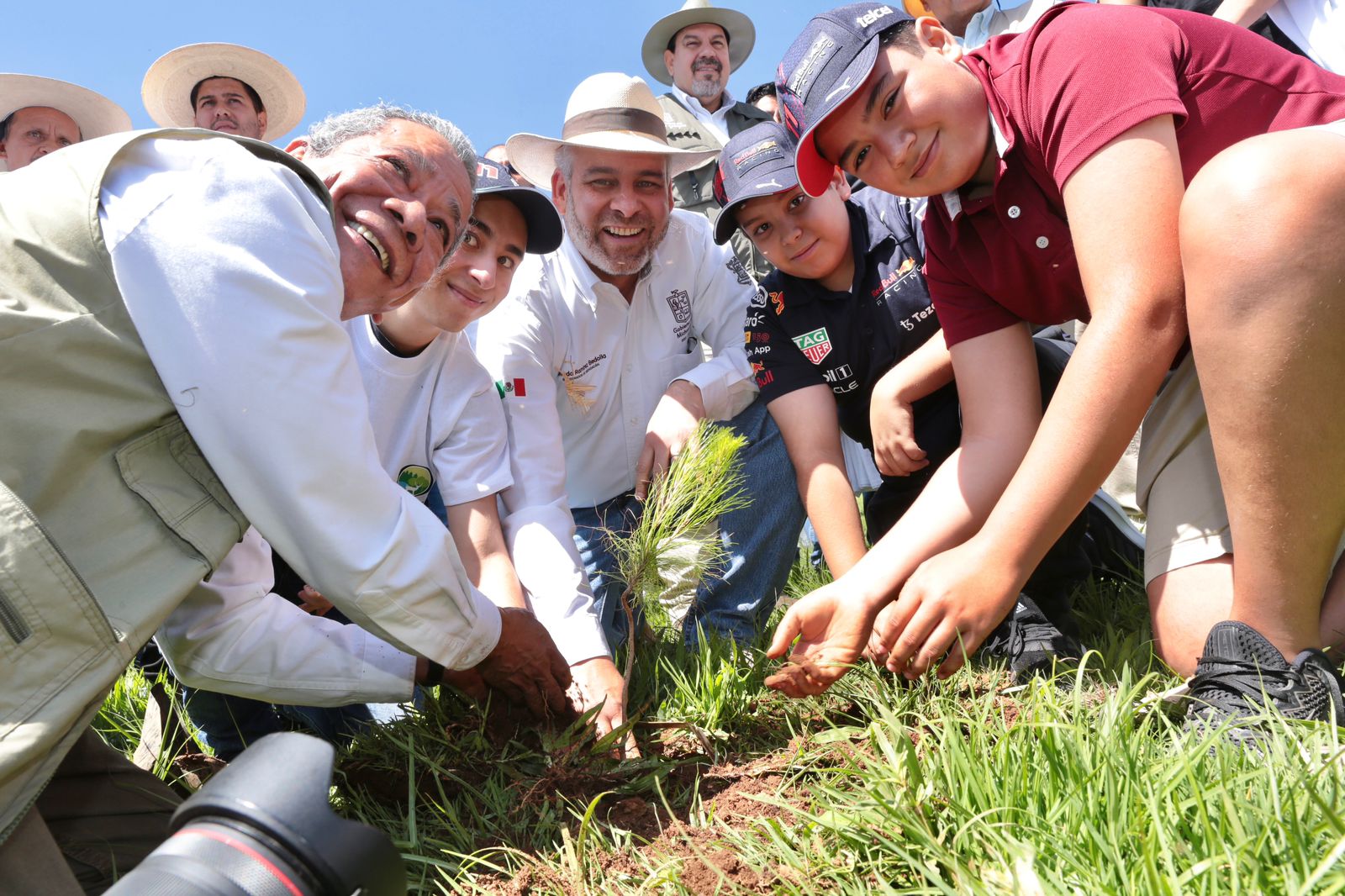 Conservación del Cerro del Punhuato incluirá un jardín botánico: Bedolla.