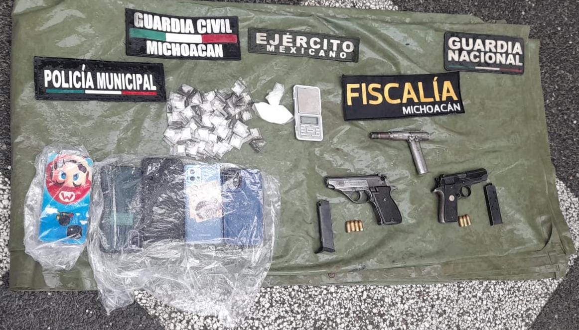 Detenidos 3 presuntos objetivos delincuenciales en Zitácuaro, en operativo interinstitucional.