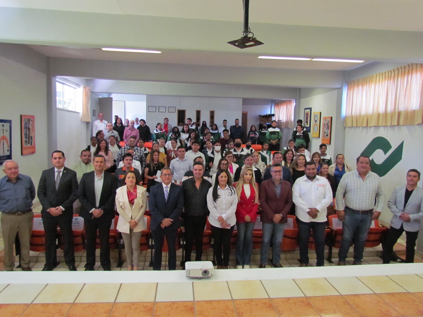 En CONALEP; Directora informa en rendición de cuentas el trabajo realizado al frente del plantel
