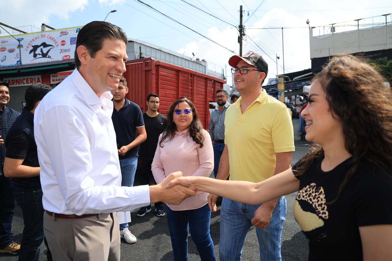 Alfonso Martínez atiende rezago de 40 años en vialidades del Mercado de Abastos