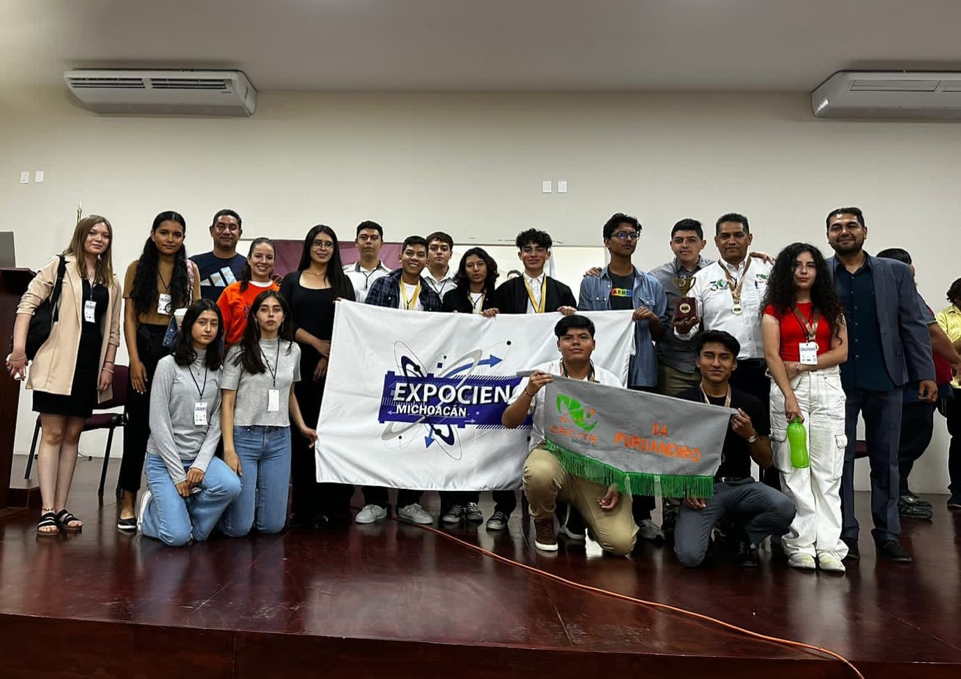 Cecytem consigue oro, plata y bronce en ExpoCiencias 2023