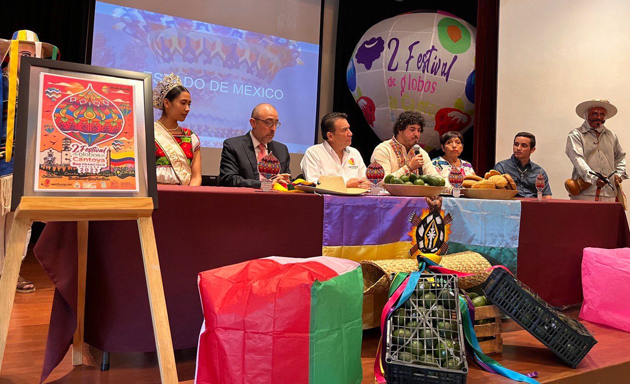 Más de 100 globos de Cantoya pintarán de colores el cielo de Peribán