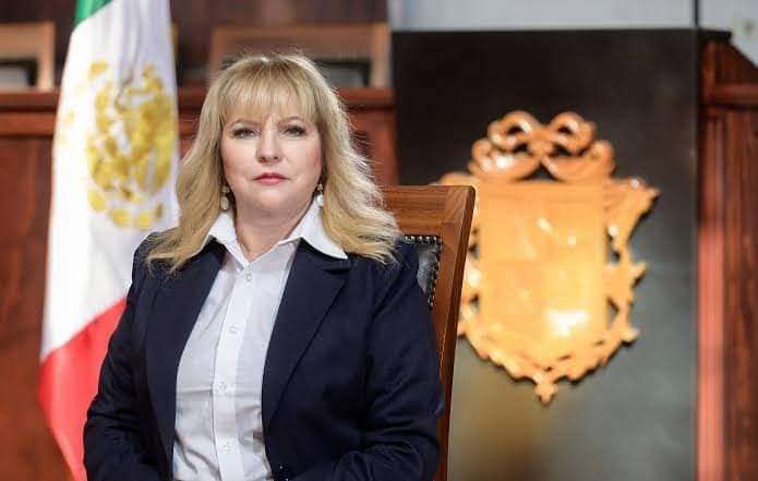 PRIVAN DE LA LIBERTAD A LA PRESIDENTA MUNICIPAL DE COTIJA, MICHOACÁN EN JALISCO
