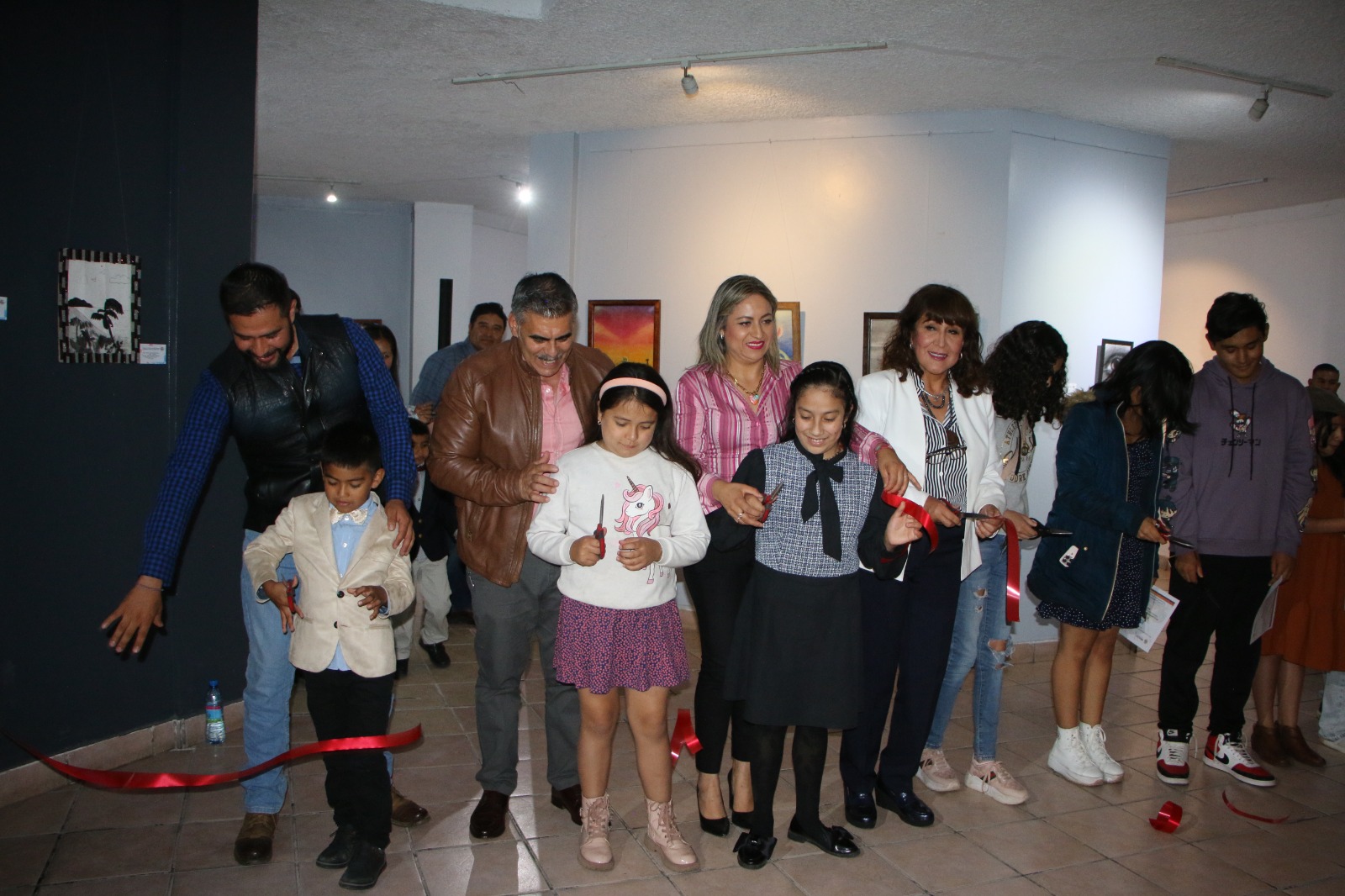 Luis Gildardo López inauguró la Exposición Colectiva de Artes Visuales y Plásticas 2023