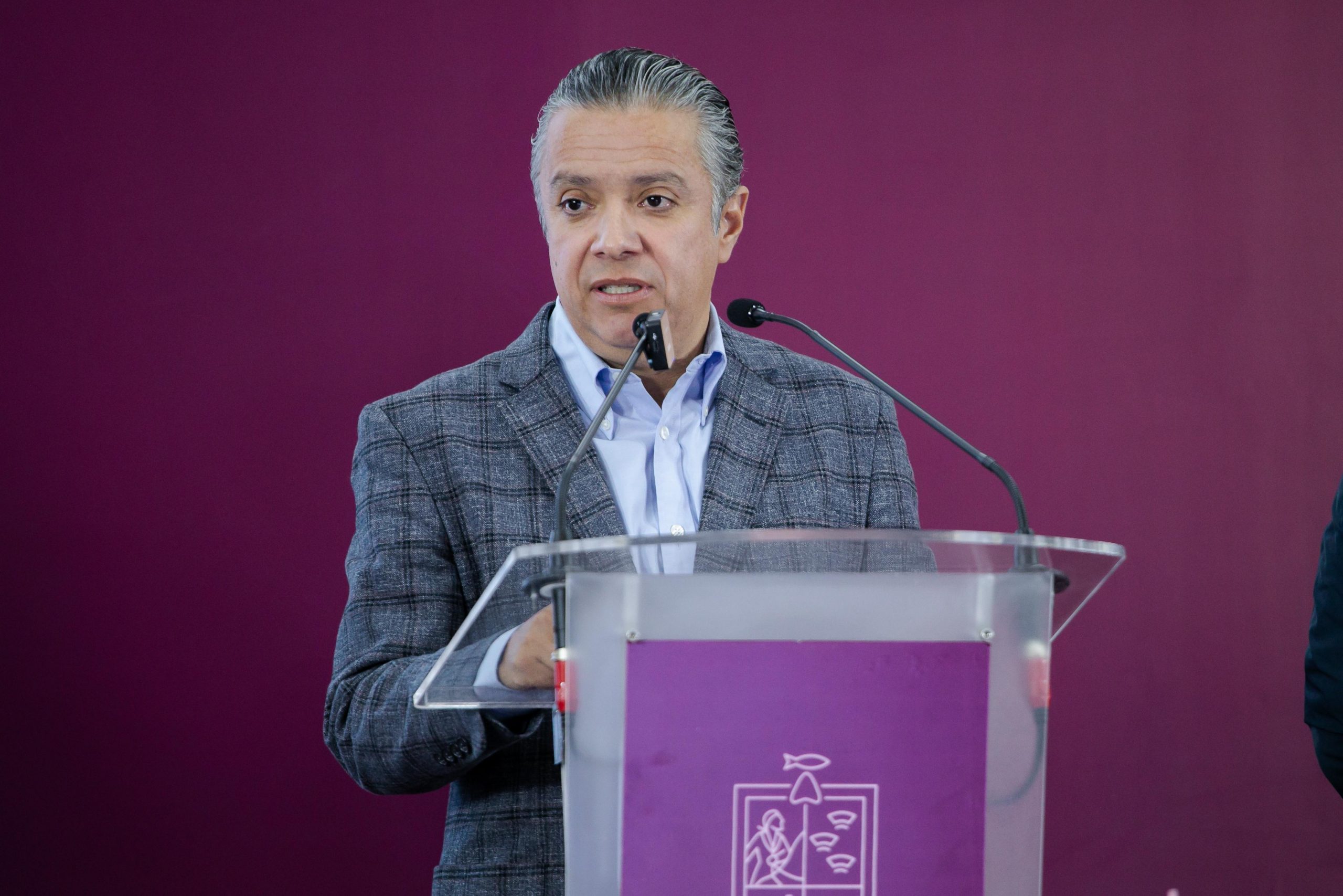 Con Faeispum, Tzintzuntzan dará iluminación LED a vialidad de Ihuatzio: Luis Navarro