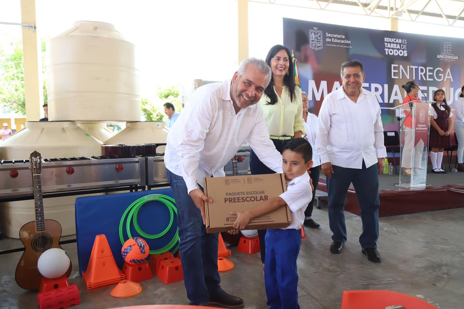 Sin precedentes, inversión de más de mil mdp a las escuelas: SEE