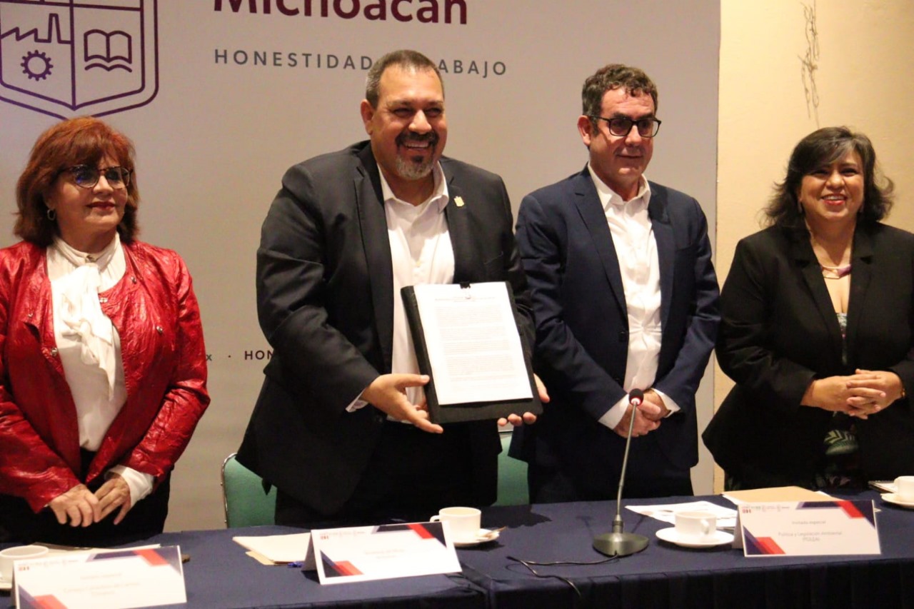 Acuerdan trabajo conjunto para mitigar cambio climático.