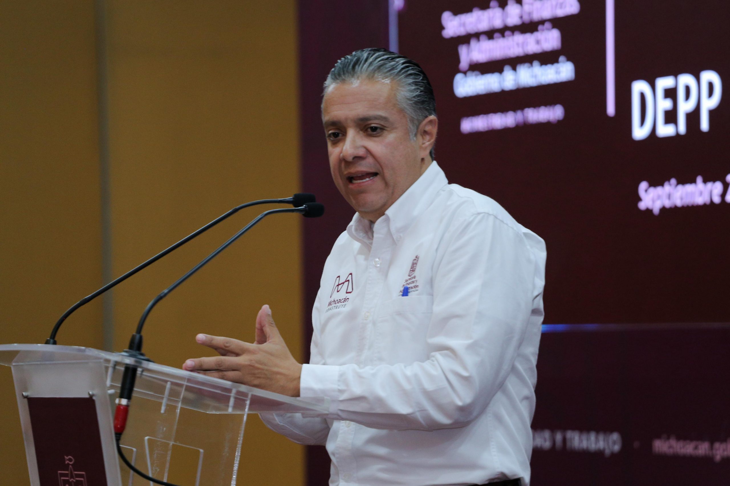 Amplían al 31 de diciembre plazo para regularizar autos chocolate: Luis Navarro.