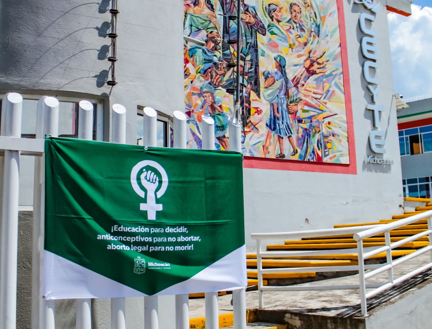 Dependencias estatales respaldan derecho de mujeres a decidir sobre su cuerpo.