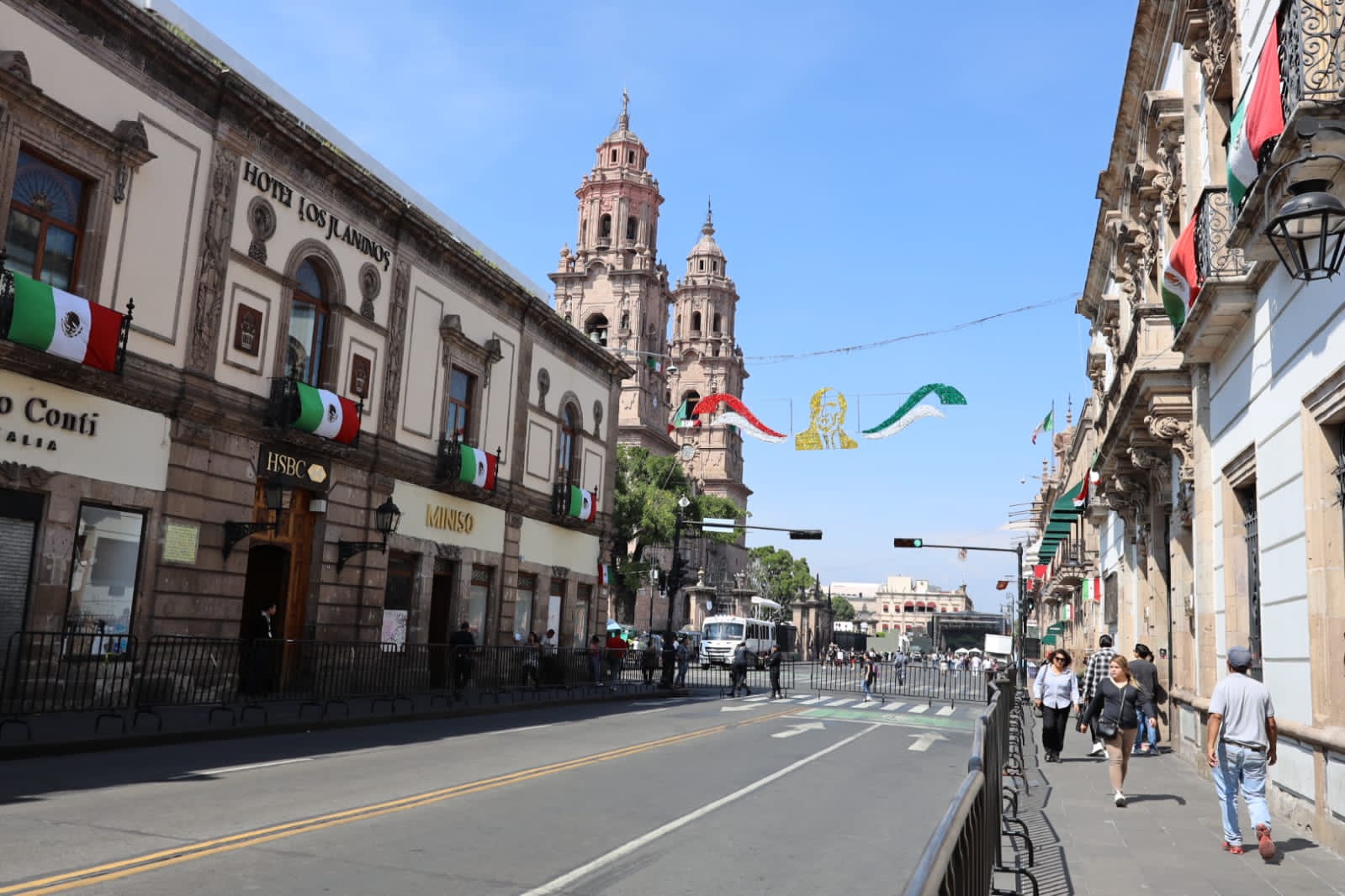 Verbena Popular acompañará festejos del Natalicio de Morelos.